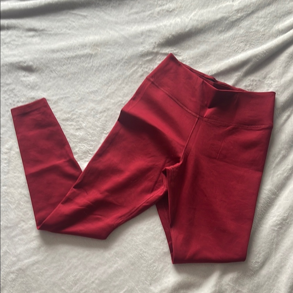 Nike Therma-FIT Red Apparel